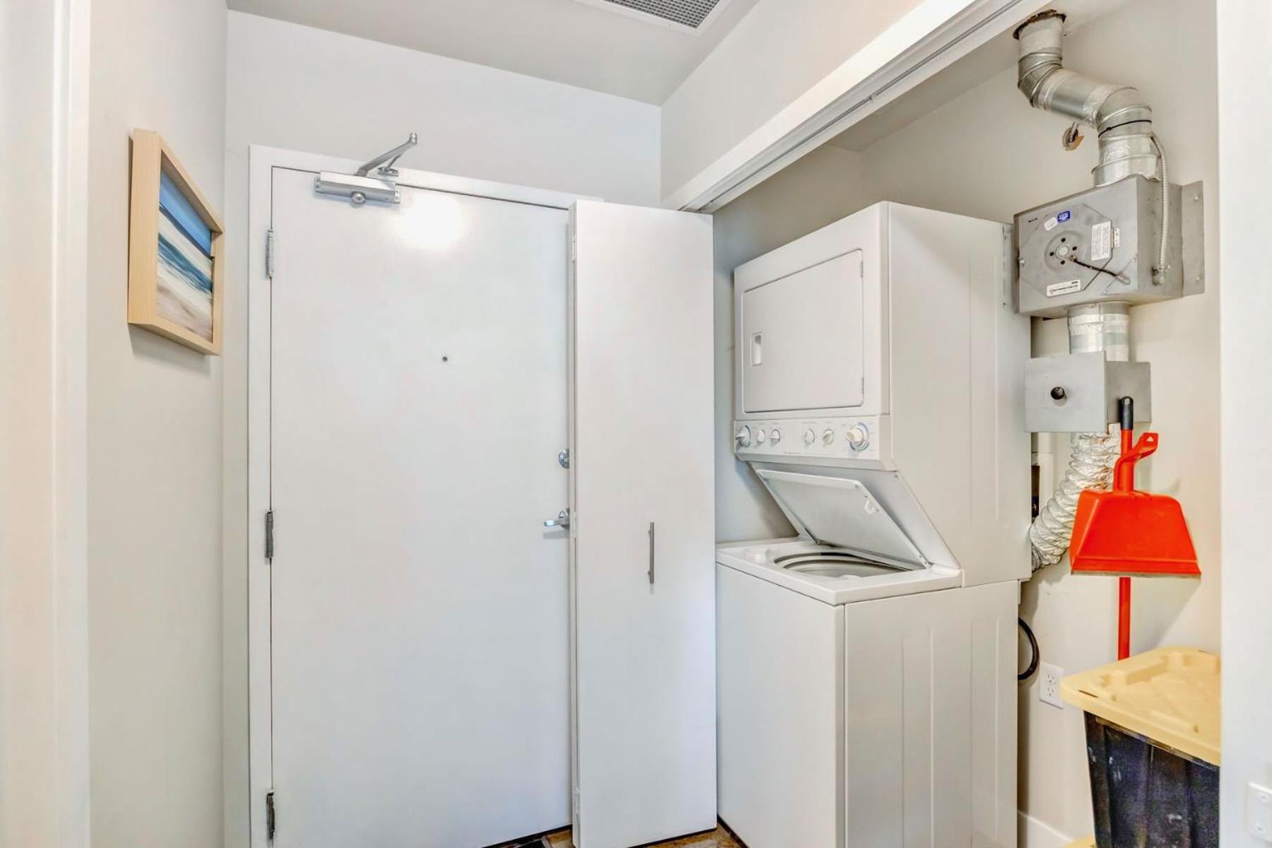 Luxury 2Br Condo - King Bed - Stunning City Views Calgary Ngoại thất bức ảnh